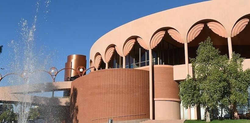 هتل Holiday Inn Express & Suites Tempe By Ihg