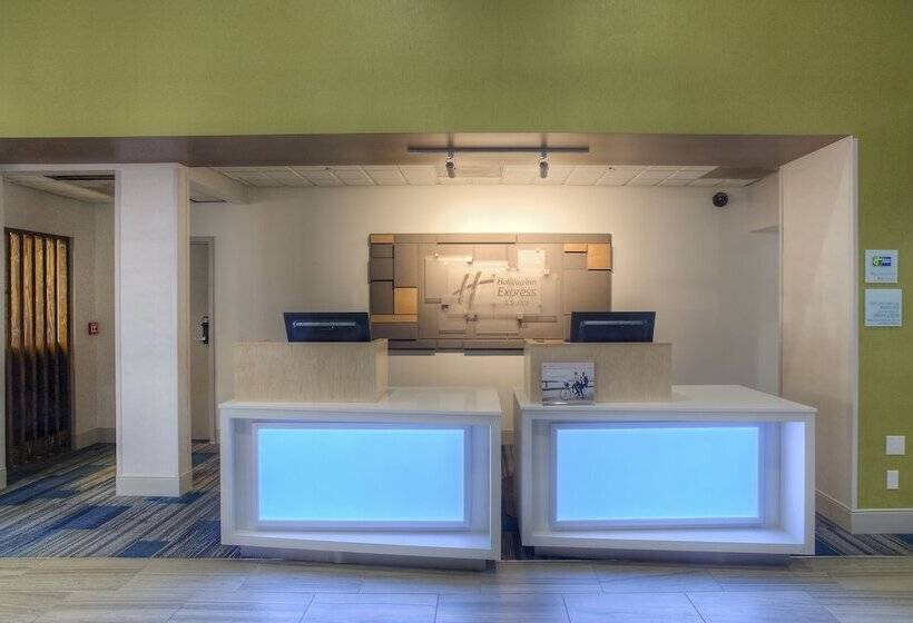 هتل Holiday Inn Express & Suites Tempe By Ihg