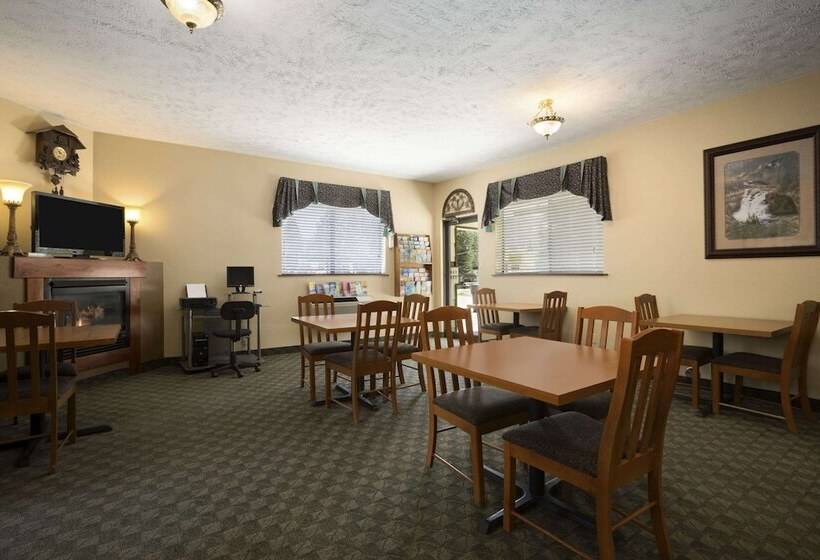 فندق Howard Johnson By Wyndham Leavenworth