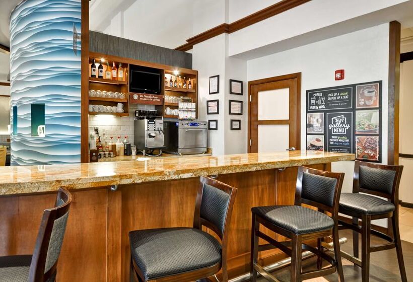 Отель Hyatt Place Albuquerque Uptown