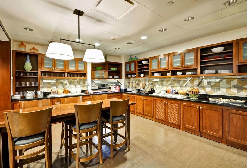 Отель Hyatt Place Albuquerque Uptown