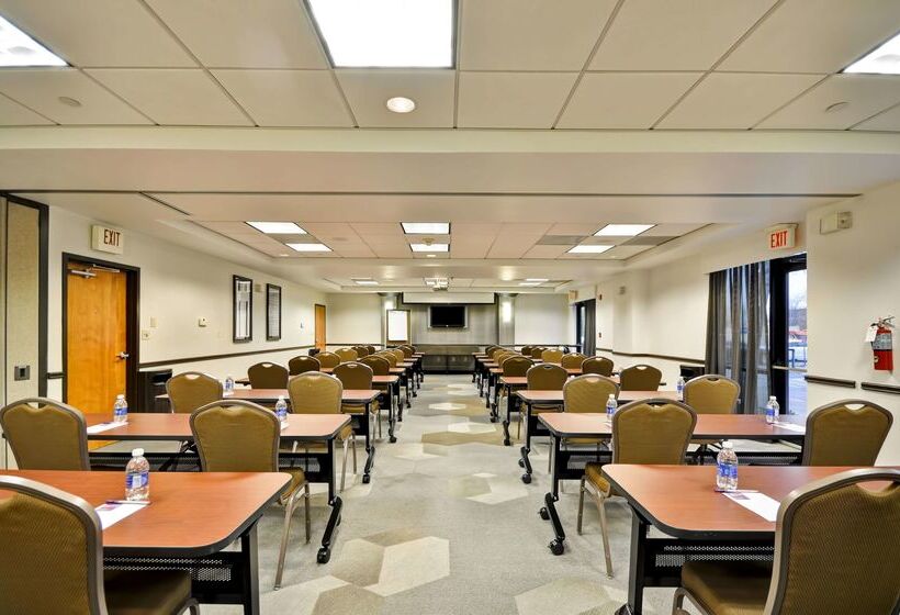 Отель Hyatt Place Albuquerque Uptown