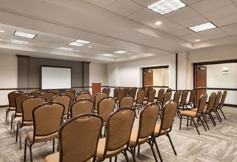 Отель Hyatt Place Chicago Schaumburg