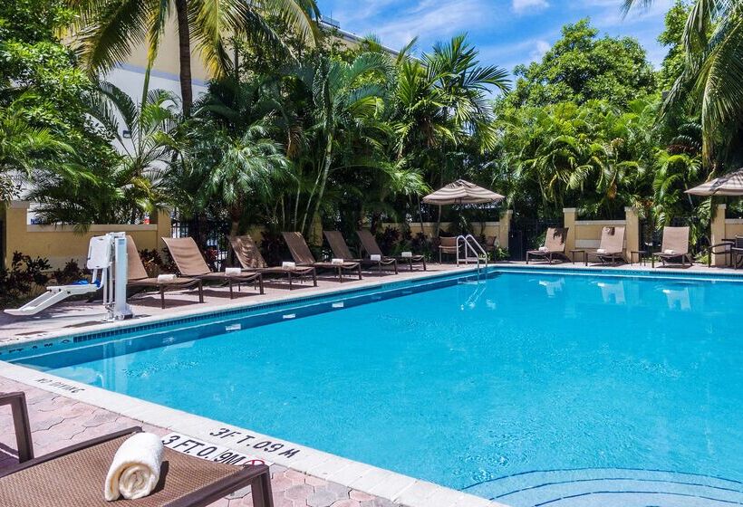 酒店 Hyatt Place Fort Lauderdale Cruise Port & Convention Center