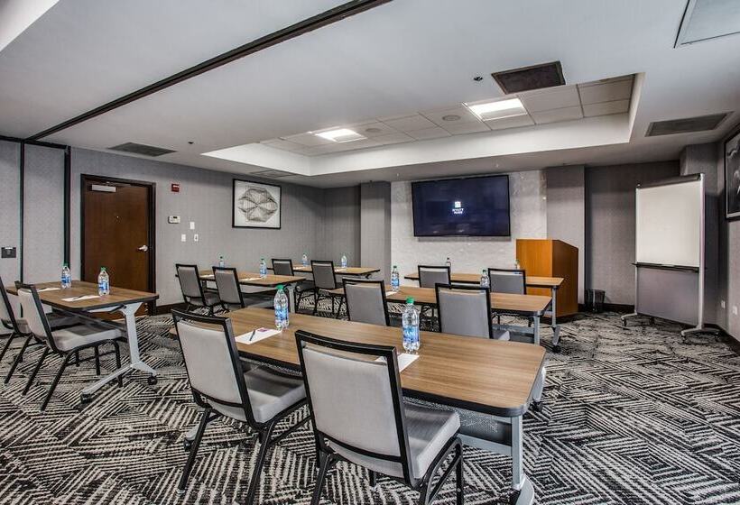 Отель Hyatt Place Fort Worth / Cityview