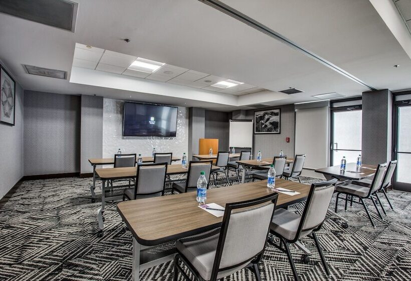 Отель Hyatt Place Fort Worth / Cityview