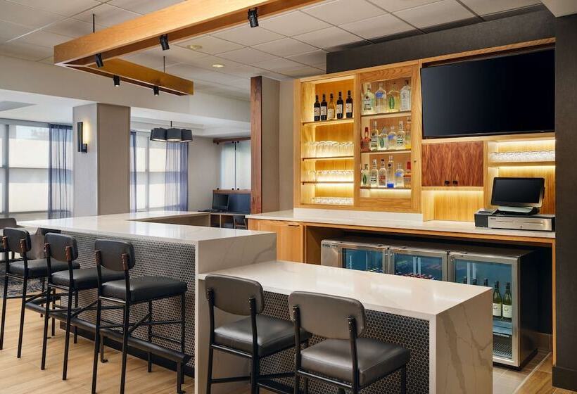 Отель Hyatt Place Greensboro