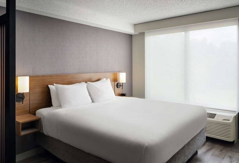 Отель Hyatt Place Greensboro