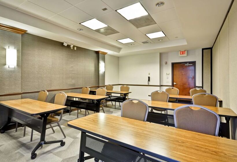 Отель Hyatt Place Minneapolis Airport South