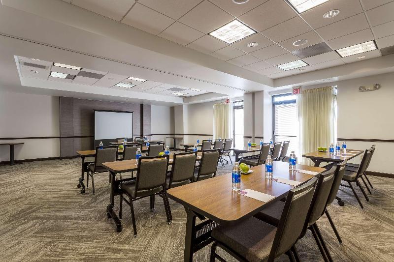 Отель Hyatt Place Phoenix North