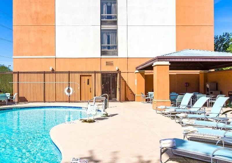 Отель Hyatt Place Phoenix North