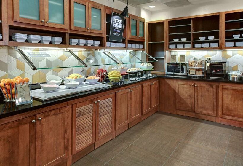 Отель Hyatt Place Pittsburgh Airport Robinson Mall