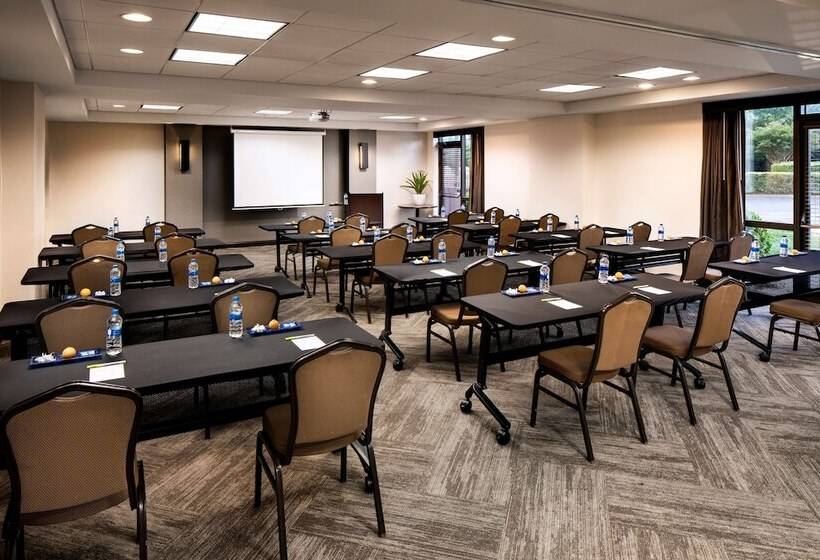 فندق Hyatt Place Roanoke Airport / Valley View Mall