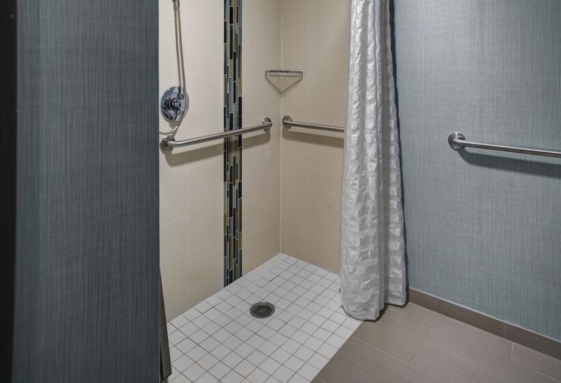 فندق Hyatt Place Roanoke Airport / Valley View Mall