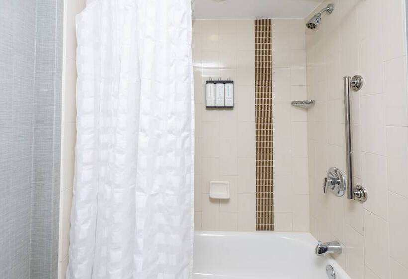 فندق Hyatt Place Roanoke Airport / Valley View Mall