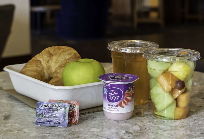 فندق Hyatt Place Roanoke Airport / Valley View Mall