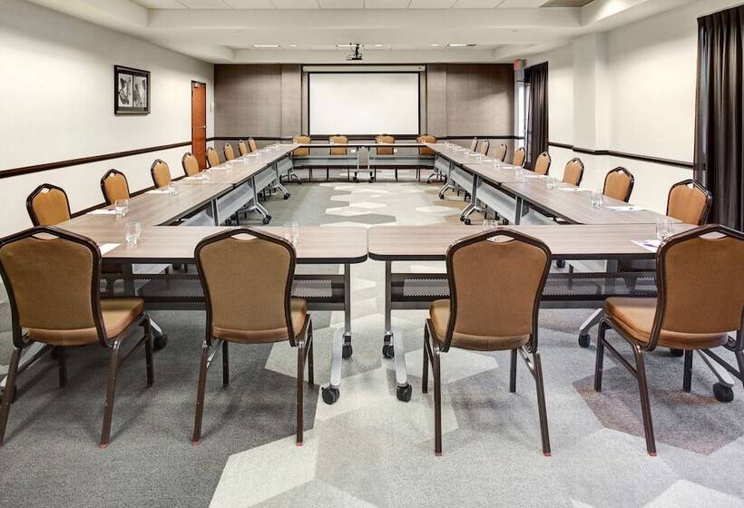 Отель Hyatt Place Sacramento Rancho Cordova