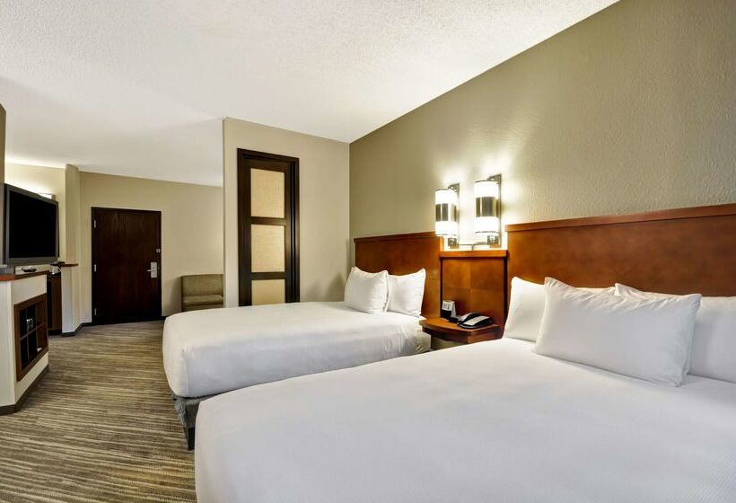 Отель Hyatt Place Tampa Airport/westshore