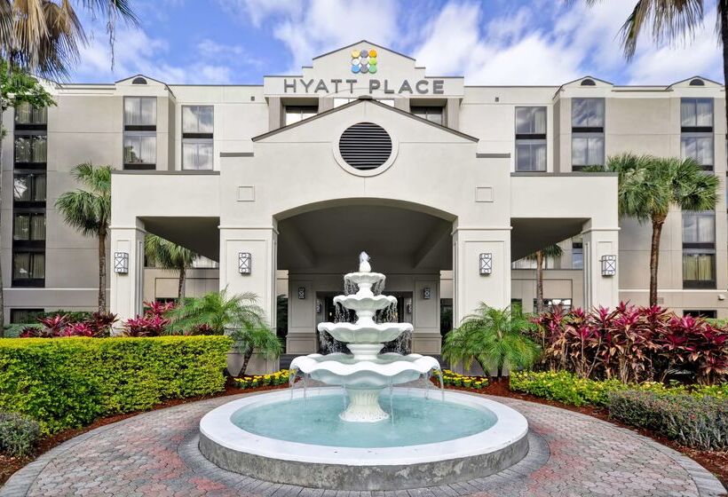 Отель Hyatt Place Tampa Airport/westshore