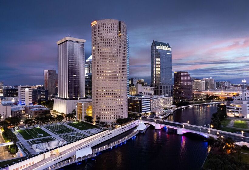 בית מלון כפרי Hyatt Place Tampa Busch Gardens