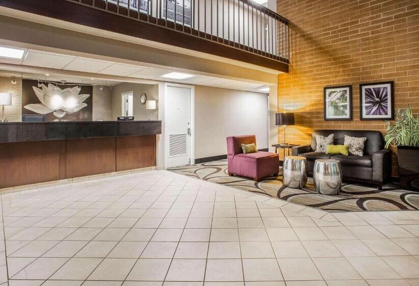 فندق La Quinta Inn By Wyndham Oshkosh