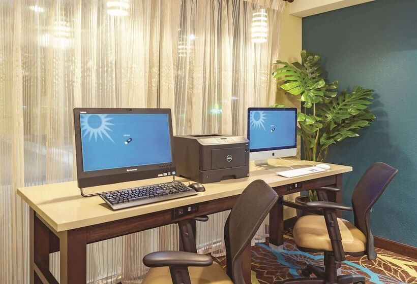 בית מלון כפרי La Quinta By Wyndham Boise Towne Square