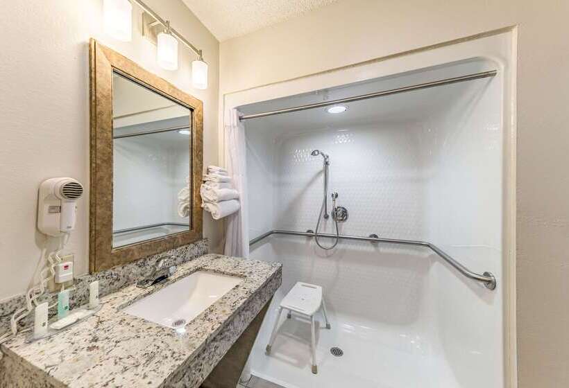 فندق Quality Inn Allen  Plano East