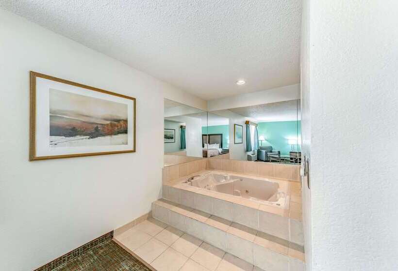 فندق Quality Inn Allen  Plano East