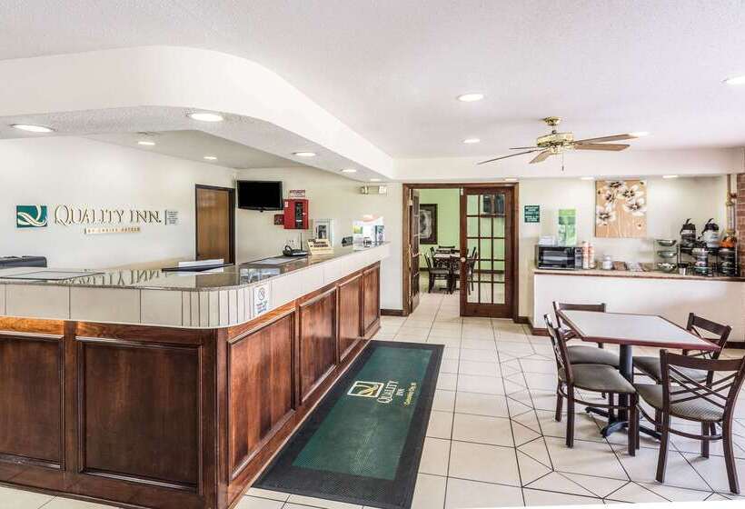 בית מלון כפרי Quality Inn Columbia City Near Us30