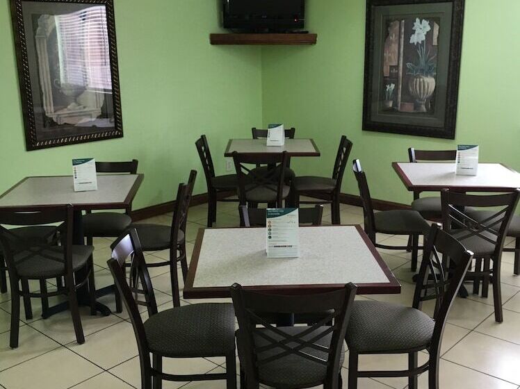 בית מלון כפרי Quality Inn Columbia City Near Us30