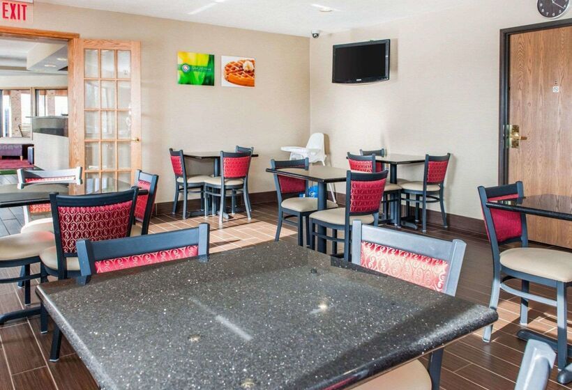 فندق Quality Inn