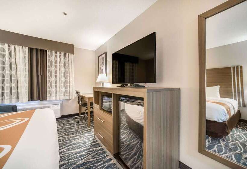 فندق Quality Inn