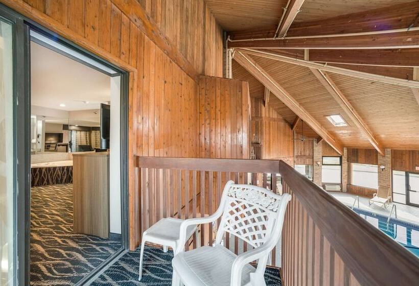 فندق Quality Inn