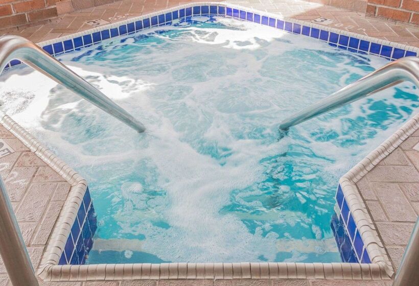 酒店 Quality Inn Grand Rapids North