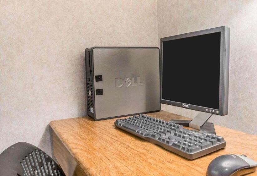 酒店 Quality Inn Grand Rapids North