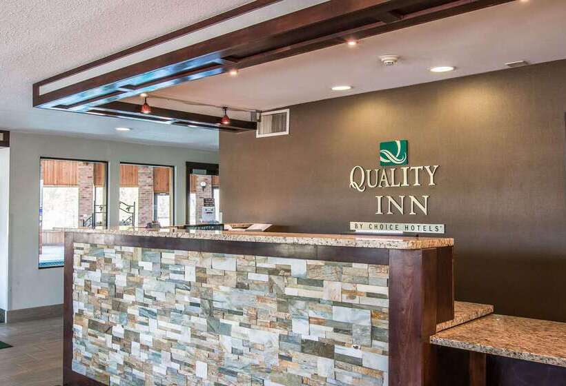 酒店 Quality Inn Grand Rapids Southbyron Center