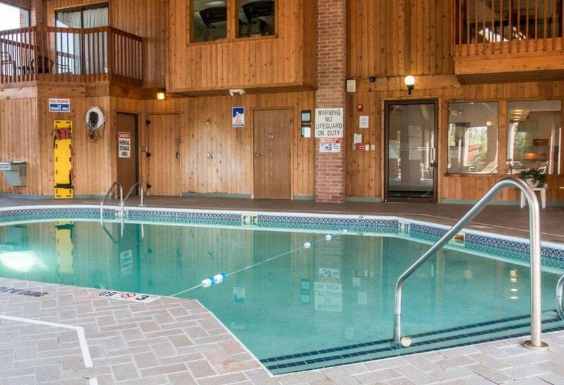 فندق Quality Inn Hudsonville South