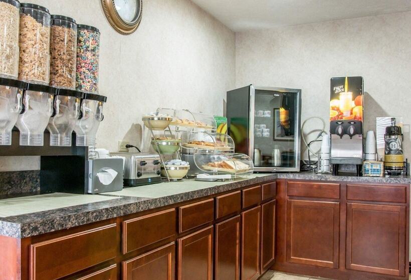 فندق Quality Inn Hudsonville South