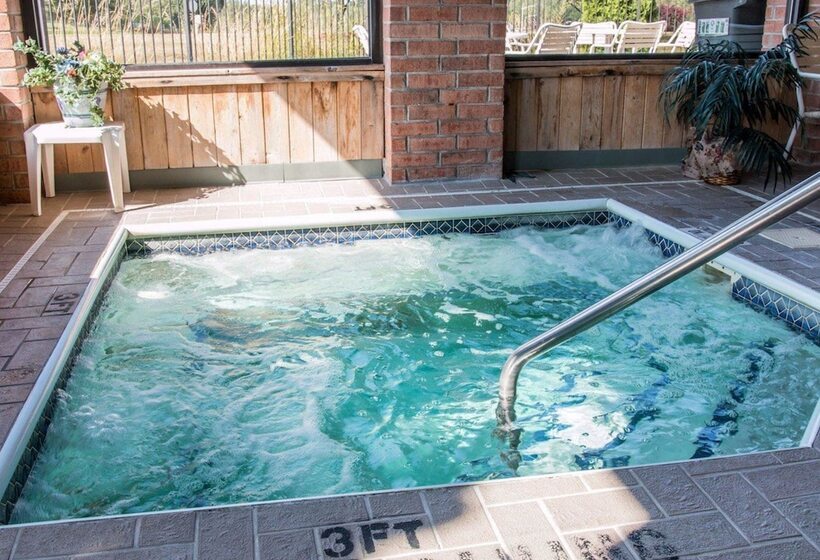 فندق Quality Inn Hudsonville South