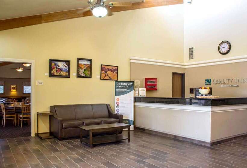 ホテル Quality Inn Wickenburg