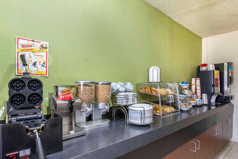 ホテル Rodeway Inn