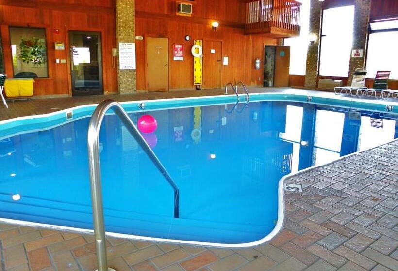 فندق Royalton Inn & Suites Upper Sandusky