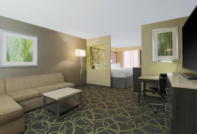 فندق Springhill Suites By Marriott Oklahoma City Quail Springs