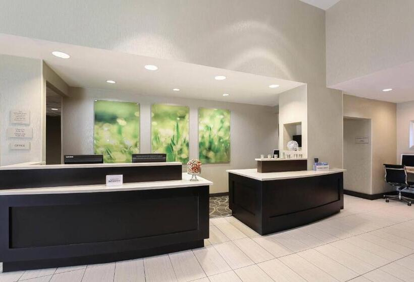 فندق Springhill Suites By Marriott Oklahoma City Quail Springs