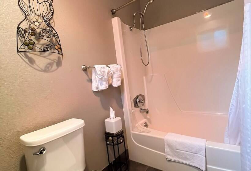 酒店 The Alder Inn