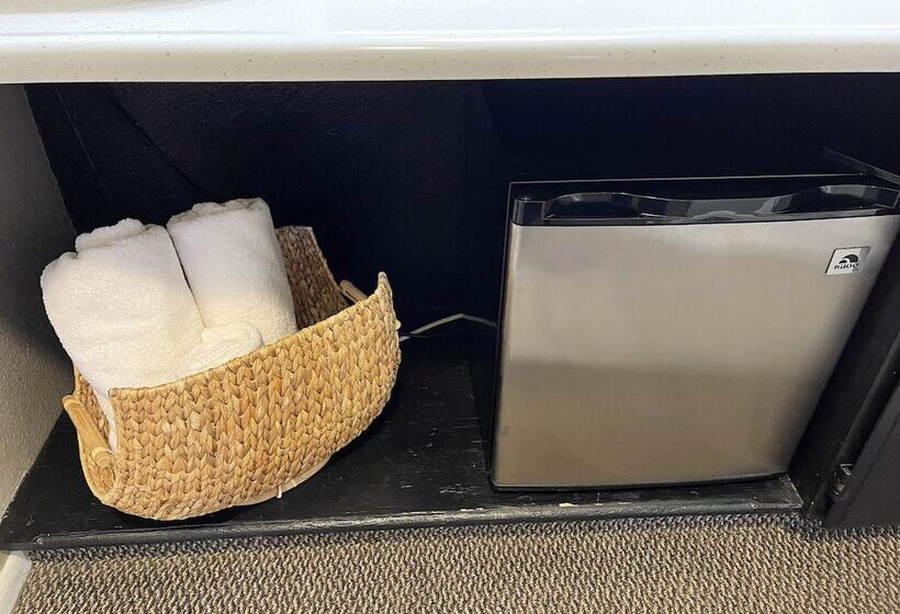 酒店 The Alder Inn