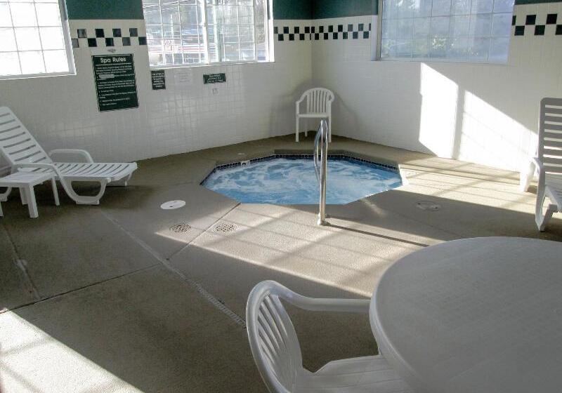 酒店 The Ashley Inn & Suites