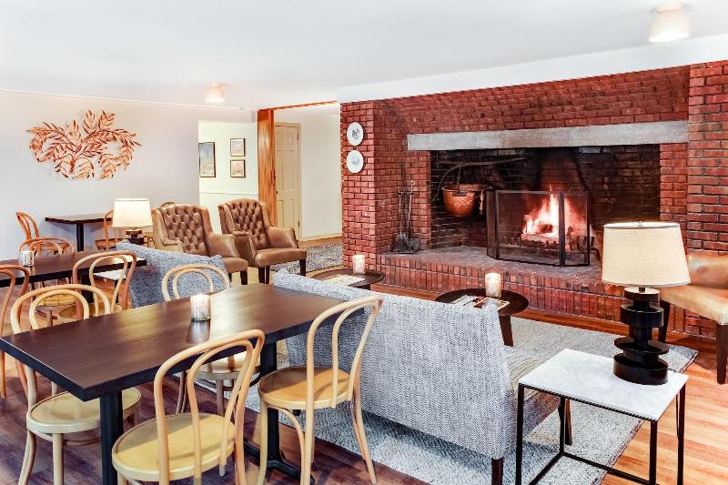 ホテル The Ellery