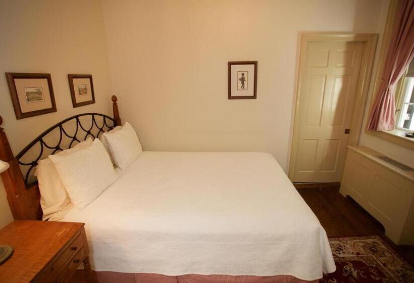 فندق The Zevely Inn