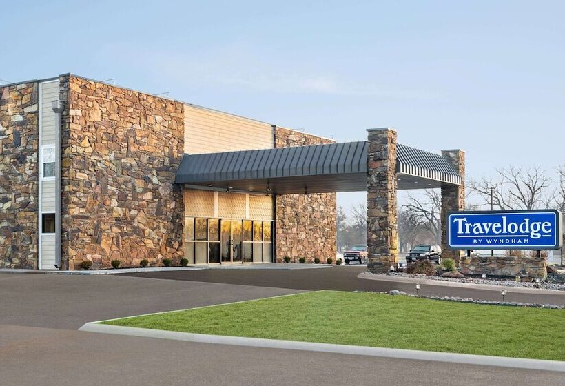فندق Travelodge By Wyndham Coffeyville